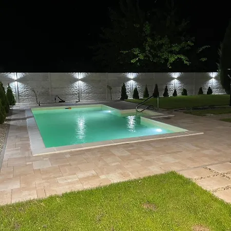 Petrovac Pool & Chill Holiday home Backi Petrovac